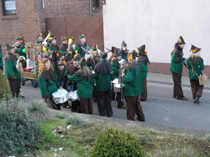 3.2.08 Umzuege Glk, Sueggerath, Prummern 310.jpg